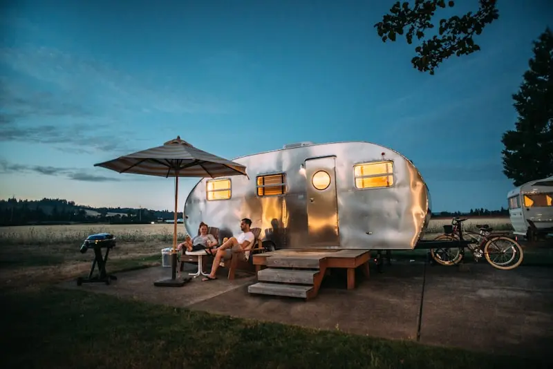 Caravans & Campervans